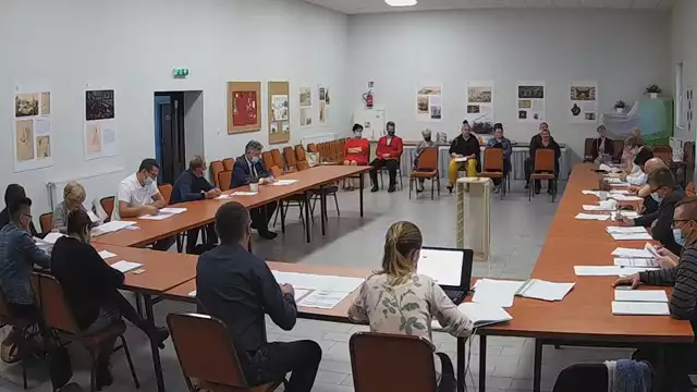 XXIII Sesja Rady Gminy w Parysowie z dnia 17.09.2020 r.