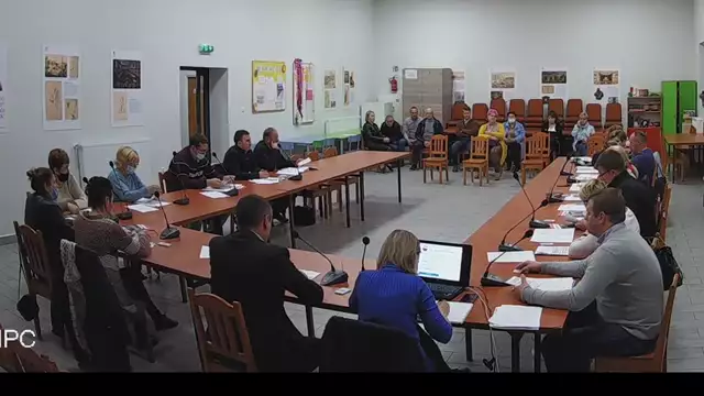 Sesja Rady Gminy Parysów -  30.09.2021